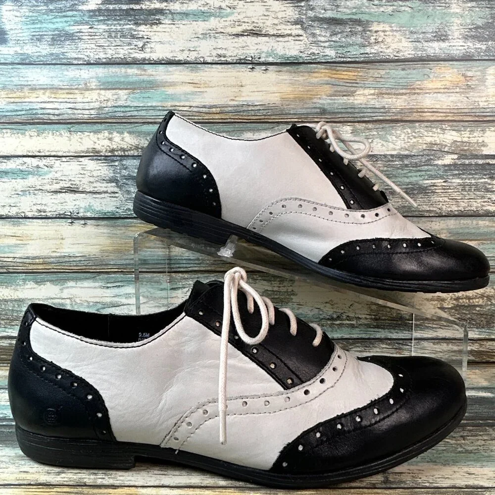 Born Oxford Shoe Womens 9.5M Black/White Leather Saddle Shoe Menswear Tuxedo - Picture 1 of 13